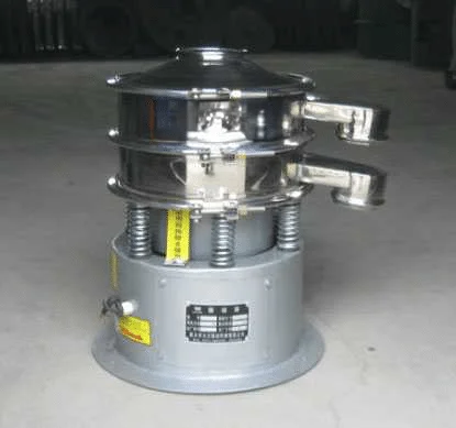 Multilayer vibrating sieve